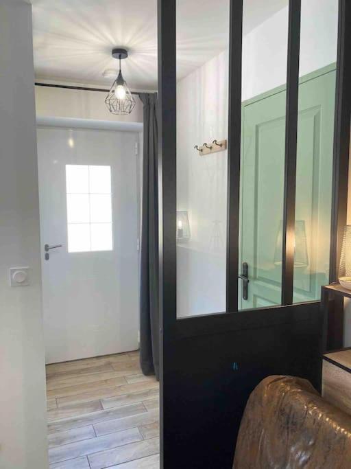 Appartement Le Cocon Studieux - Studio Tout Equipe- Quartier Lahitolle