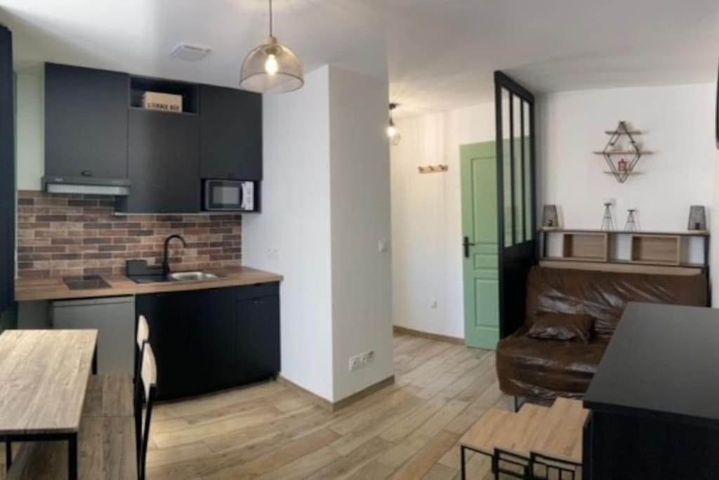 Le Cocon Studieux - Studio Tout Equipe- Quartier Lahitolle Bourges